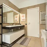דירה Absolute Luxury Home, 15 Minutes Walk San Siro *
