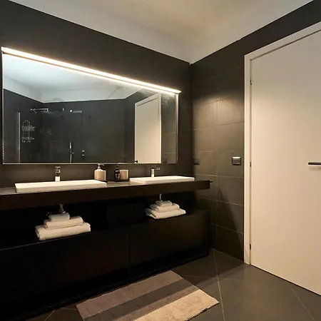 Absolute Luxury Home, 15 Minutes Walk San Siro Mailand