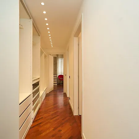 Absolute Luxury Home, 15 Minutes Walk San Siro Apartment *