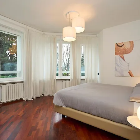 Absolute Luxury Home, 15 Minutes Walk San Siro *